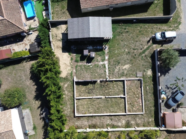 Terrain constructible viabilisé à vendre à Villegly près de Carcassonne