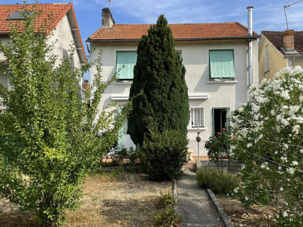 maison non mitoyenne Maison en pierre non mitoyenne avec jardin à Périgueux – Opportunité à ne pas manquer