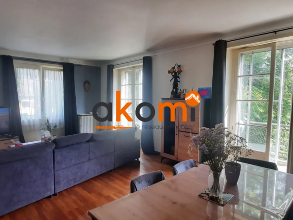 Immeuble à vendre à Étival-Clairefontaine – Opportunité d'investissement locatif rentable