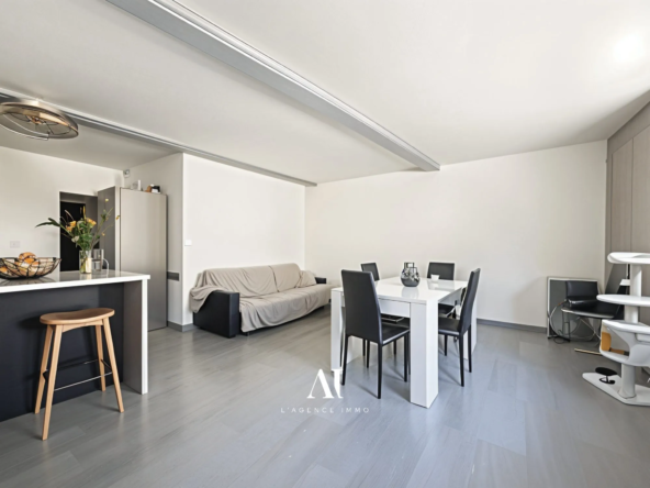 Appartement T2 rénové avec cave à Saint-Denis-en-Bugey 01500