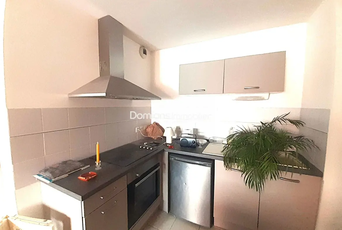 Appartement T2 à vendre à Perpignan proche gare et commerces avec terrasse et parking 