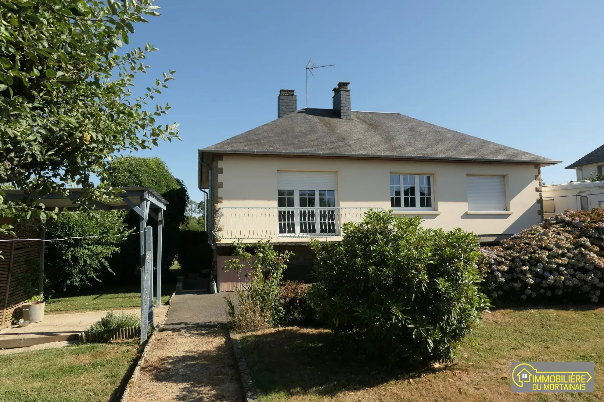 Maison 75 m² à vendre au Le Neufbourg proche Mortain Bocage