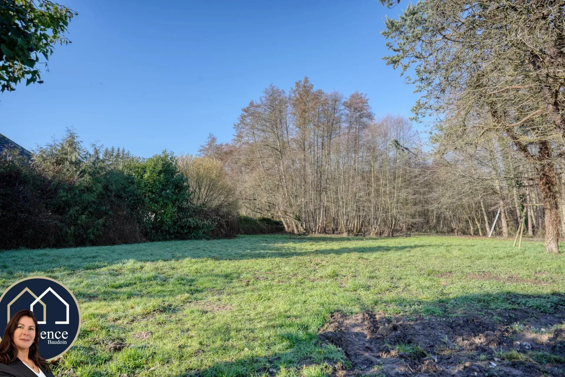 Terrain constructible de 1037 m² à Raizeux, Yvelines - Environnement calme et verdoyant