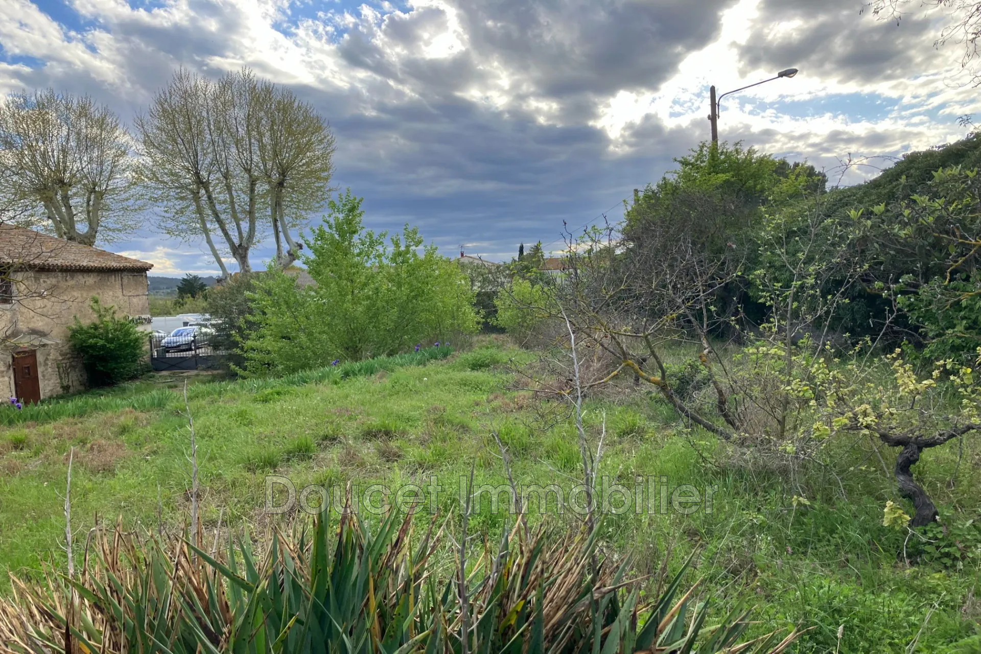 Terrain constructible de 1160 m² à Nissan-les-Enserunes - Opportunité à saisir