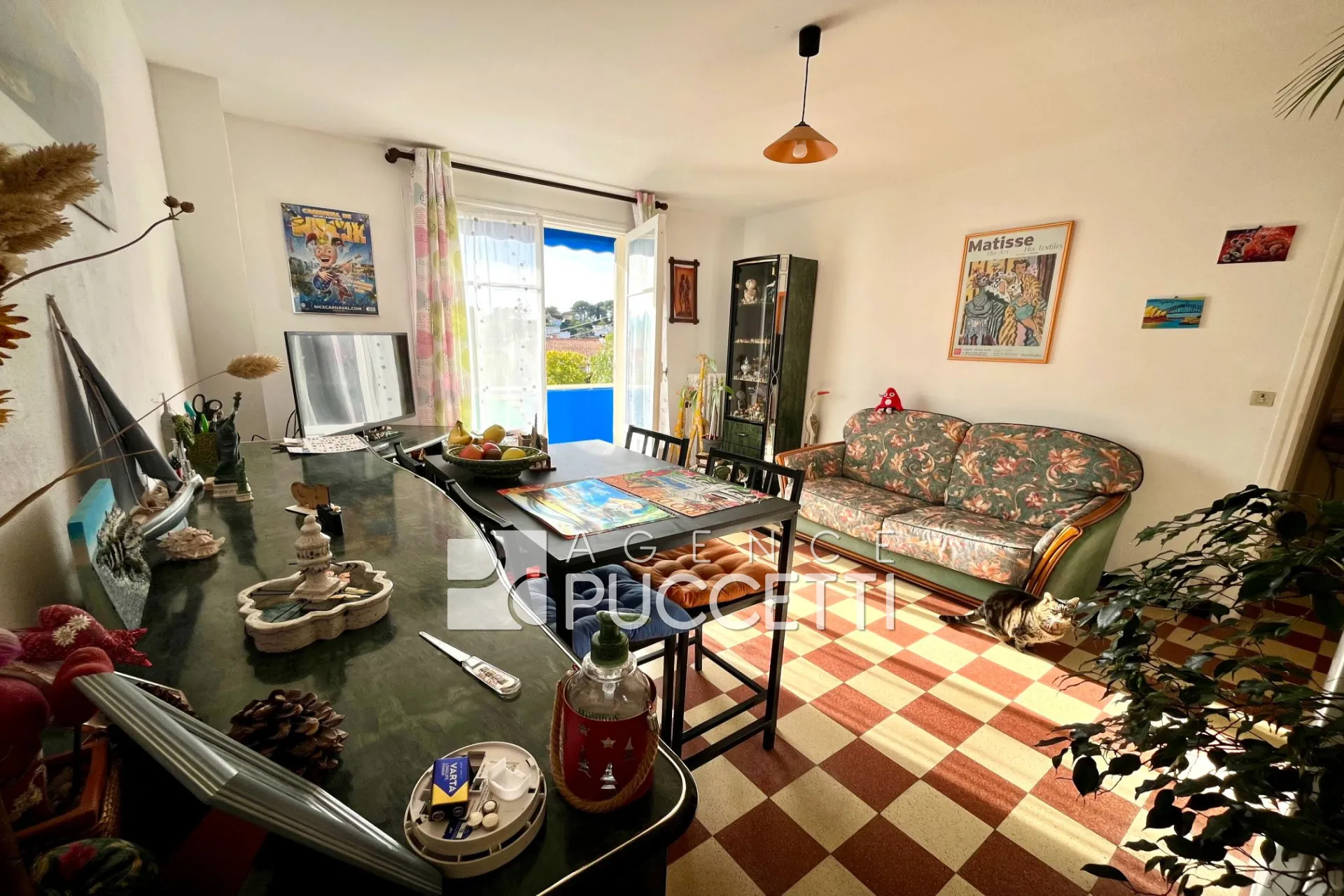 Vente appartement 2 pièces à Vence avec balcon et vue mer