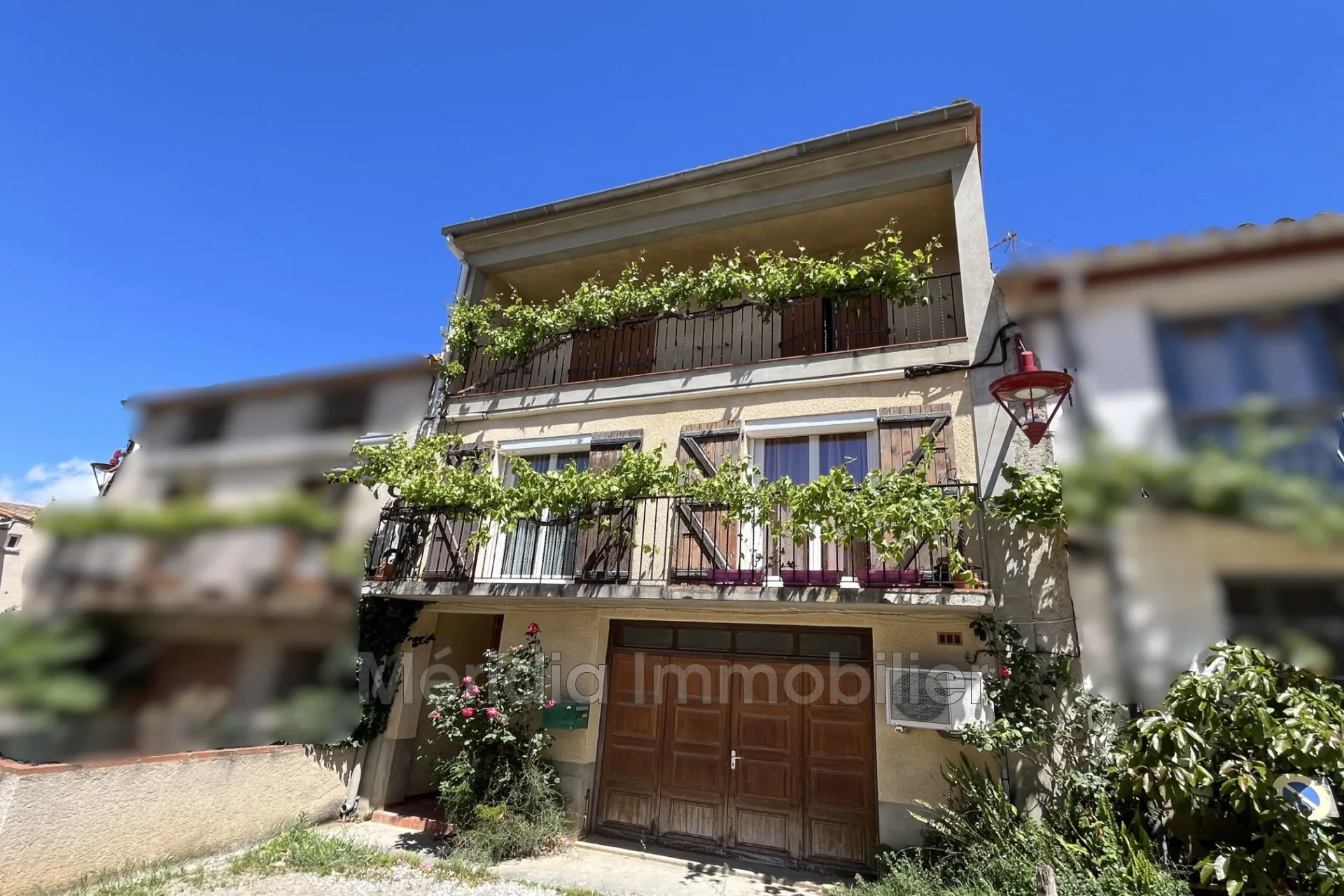 Maison de village à vendre à Corbère-les-Cabanes avec garage et terrasse