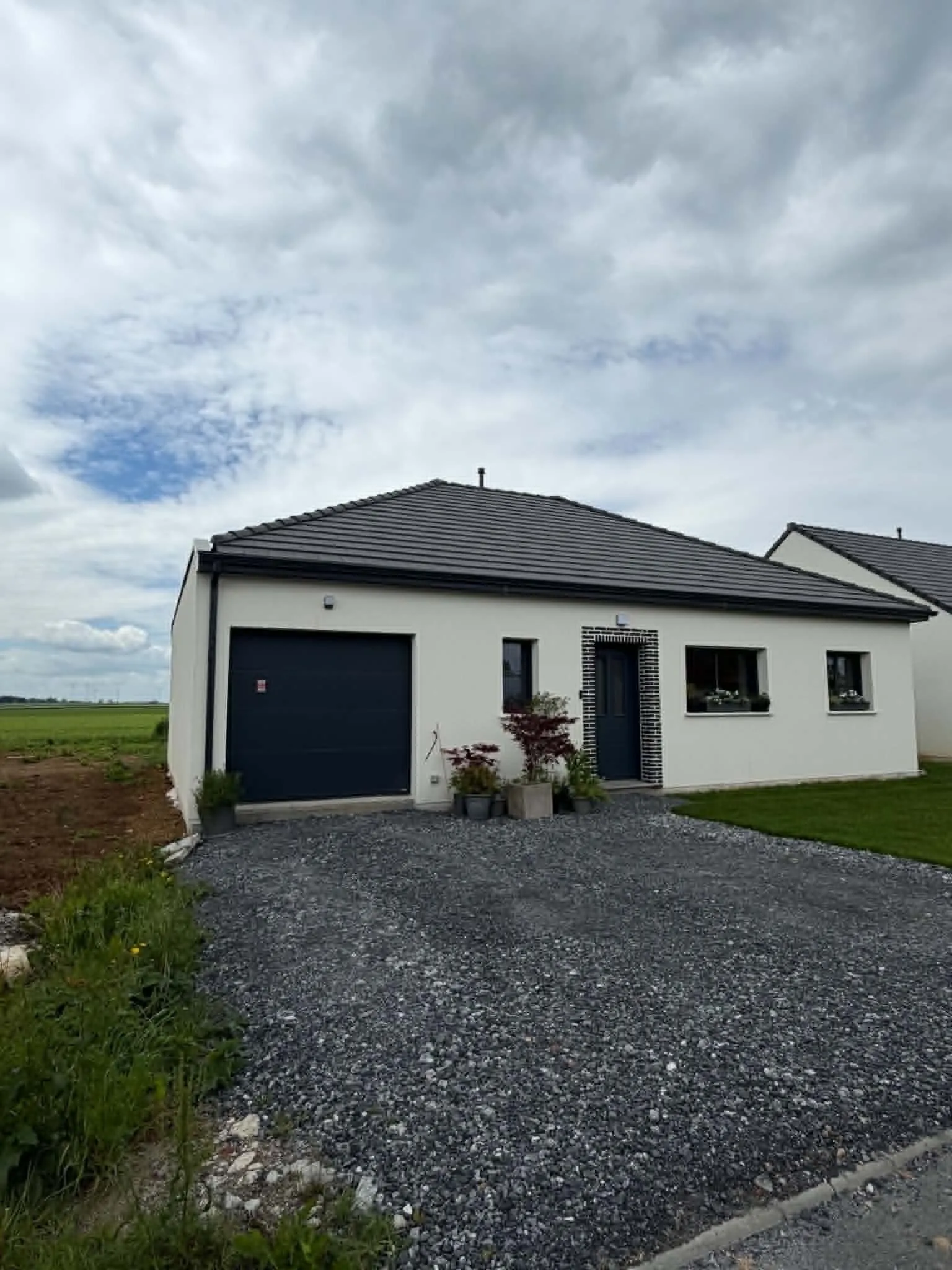 Maison individuelle plain-pied de 90m² à Airaines avec 3 chambres et garage