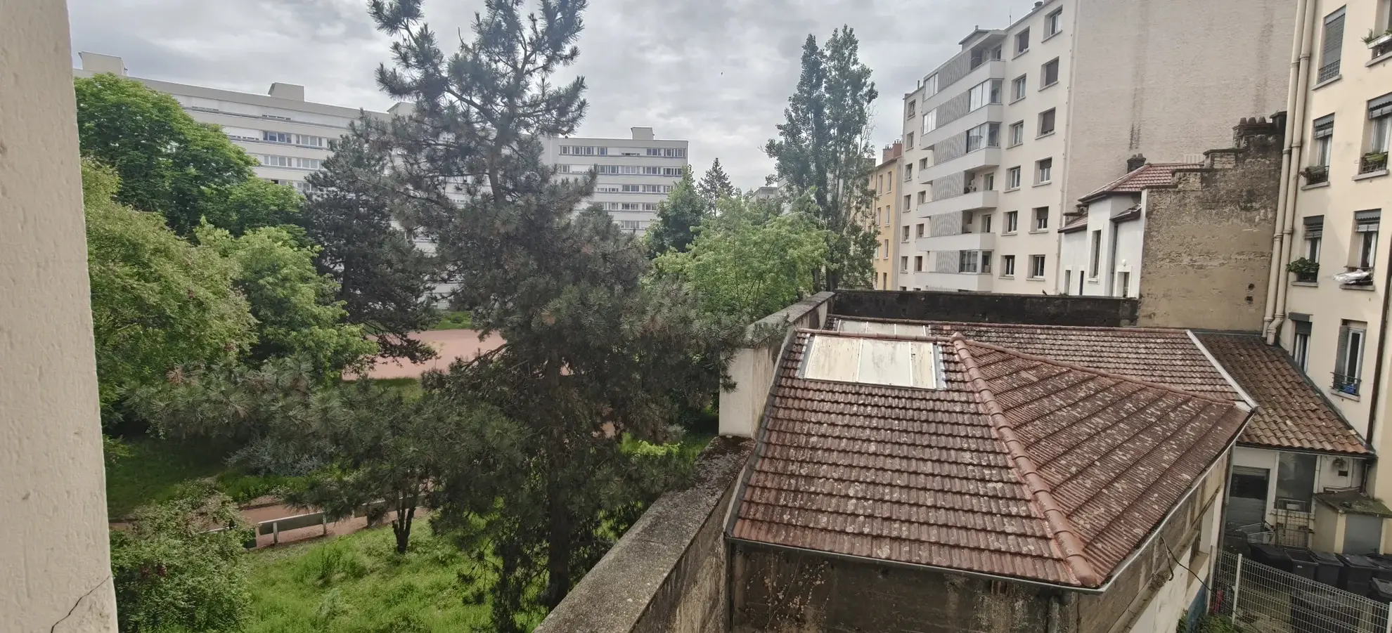 Charmant T2 de 45 m2 à Lyon dans le 7ème arrondissement, proche parc Blandan