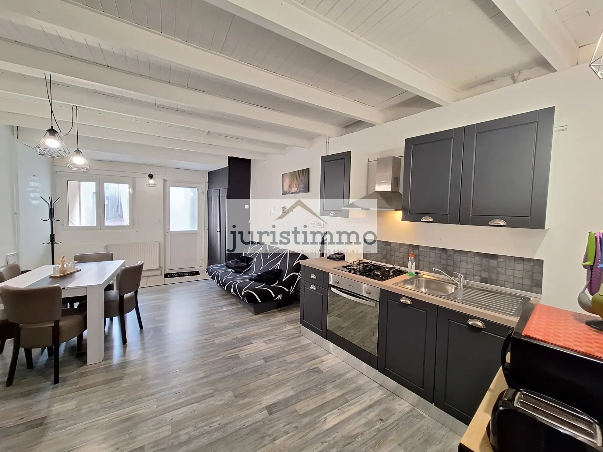 Maison de ville lumineuse de 79,52 m² à Pierrelatte, investissement idéal