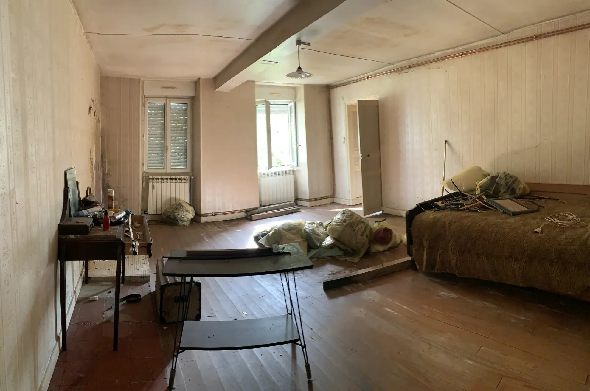 Maison à rénover de 100 m² avec dépendances à Cresse (17160) - Terrain de 3000 m²