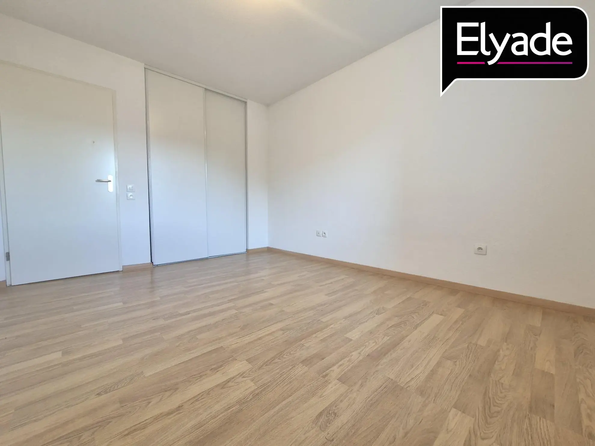 Appartement T2 à Royan de 43,50 m² avec balcon, proche commodités 
