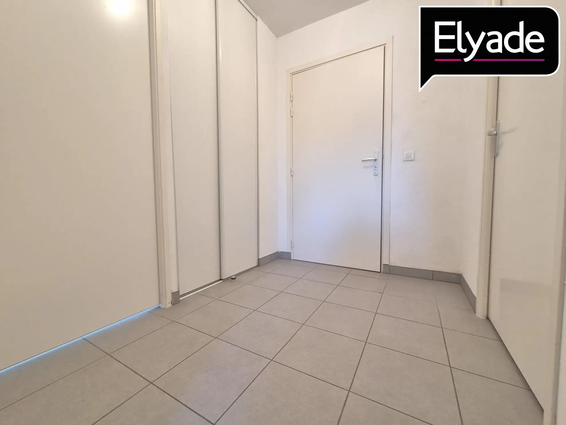 Appartement T2 à Royan de 43,50 m² avec balcon, proche commodités 