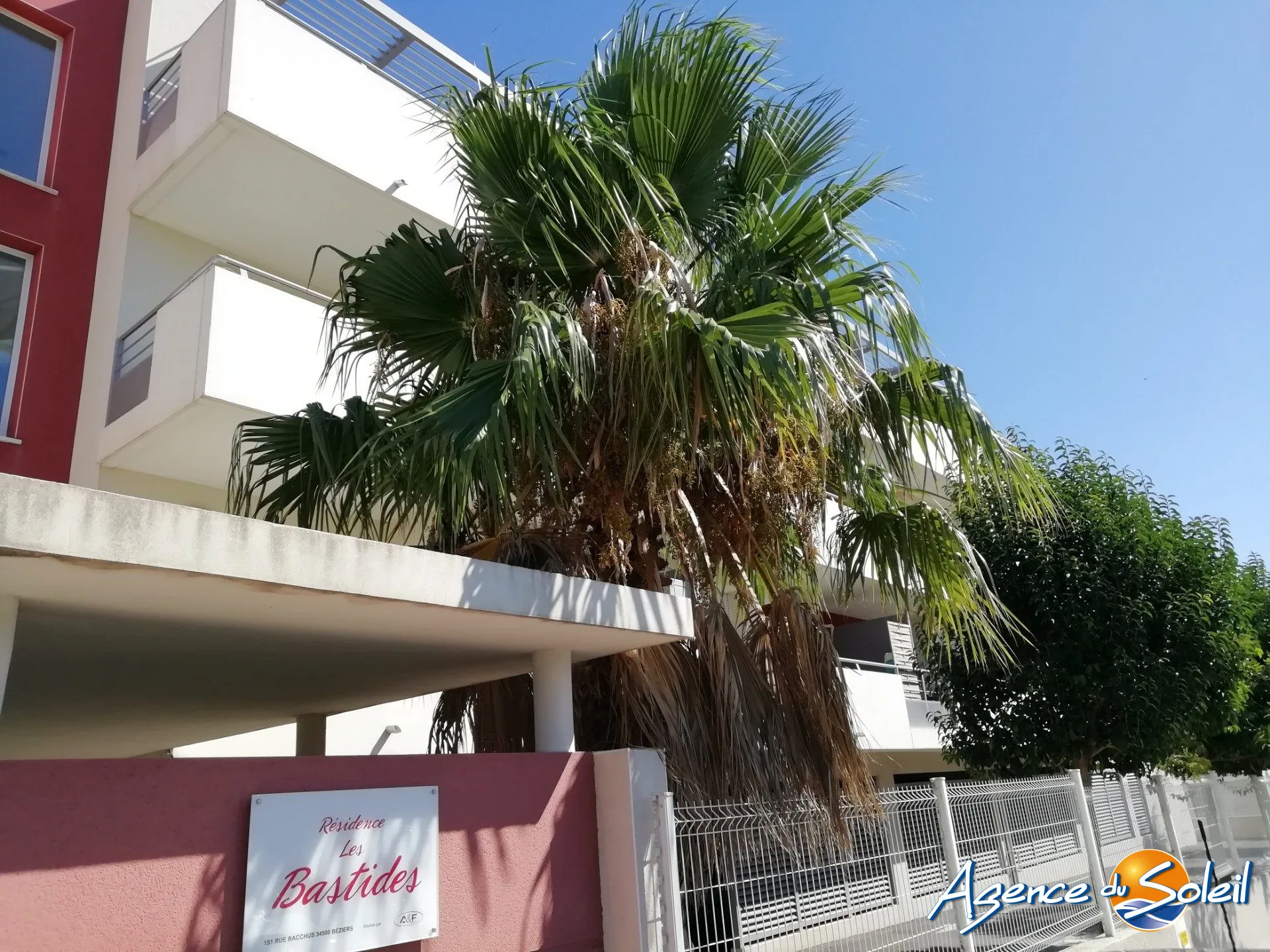 Appartement T2 à Béziers avec balcon, parking et proximité rocade 