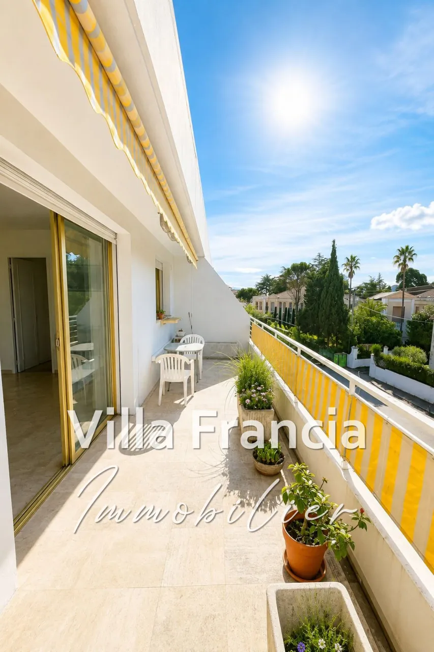 Vente studio avec terrasse ensoleillée dans résidence de luxe à Cannes-la-Bocca 