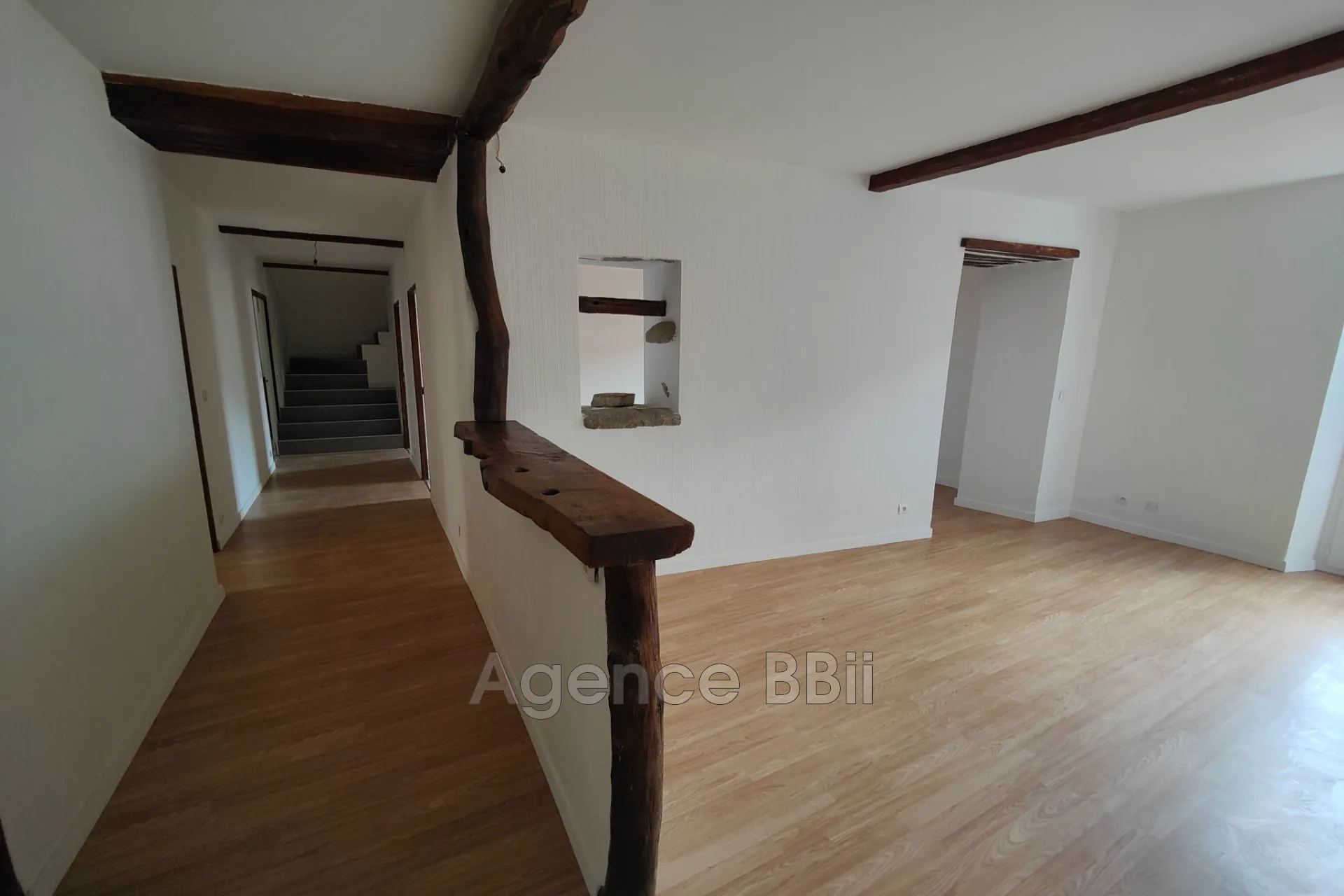 Belle Opportunité : Duplex 7 pièces à Lucéram avec vue imprenable 