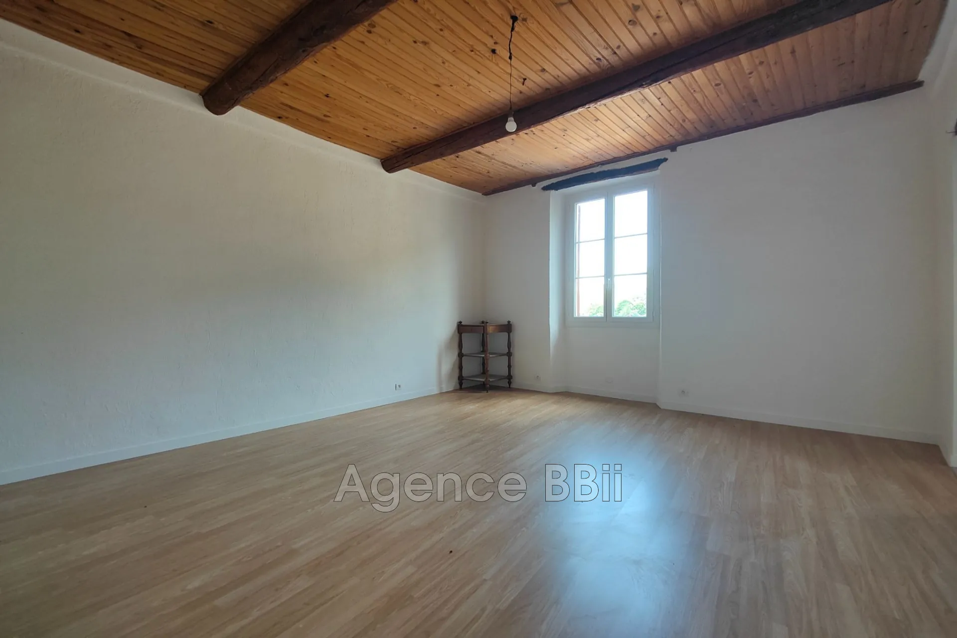 Belle Opportunité : Duplex 7 pièces à Lucéram avec vue imprenable 