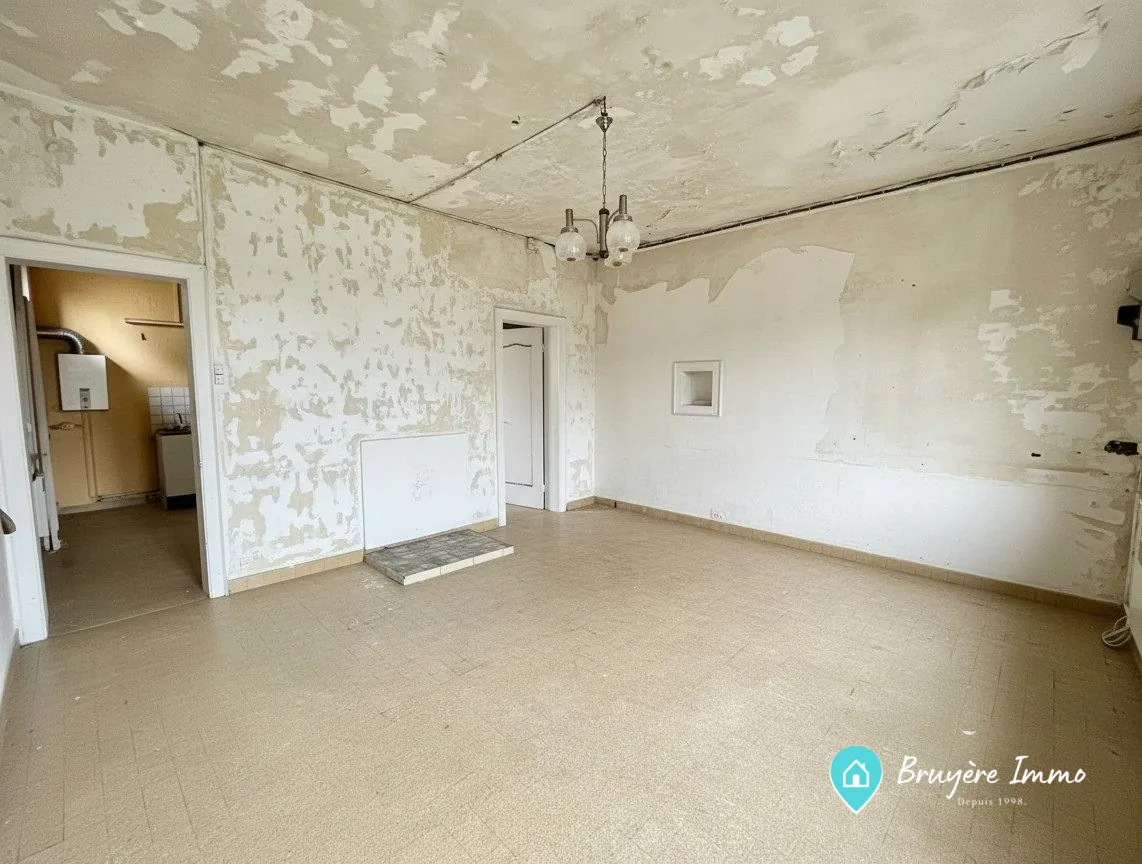 Immeuble à forte potentiel avec habitation et surface commerciale à Fresnes-sur-Escaut 