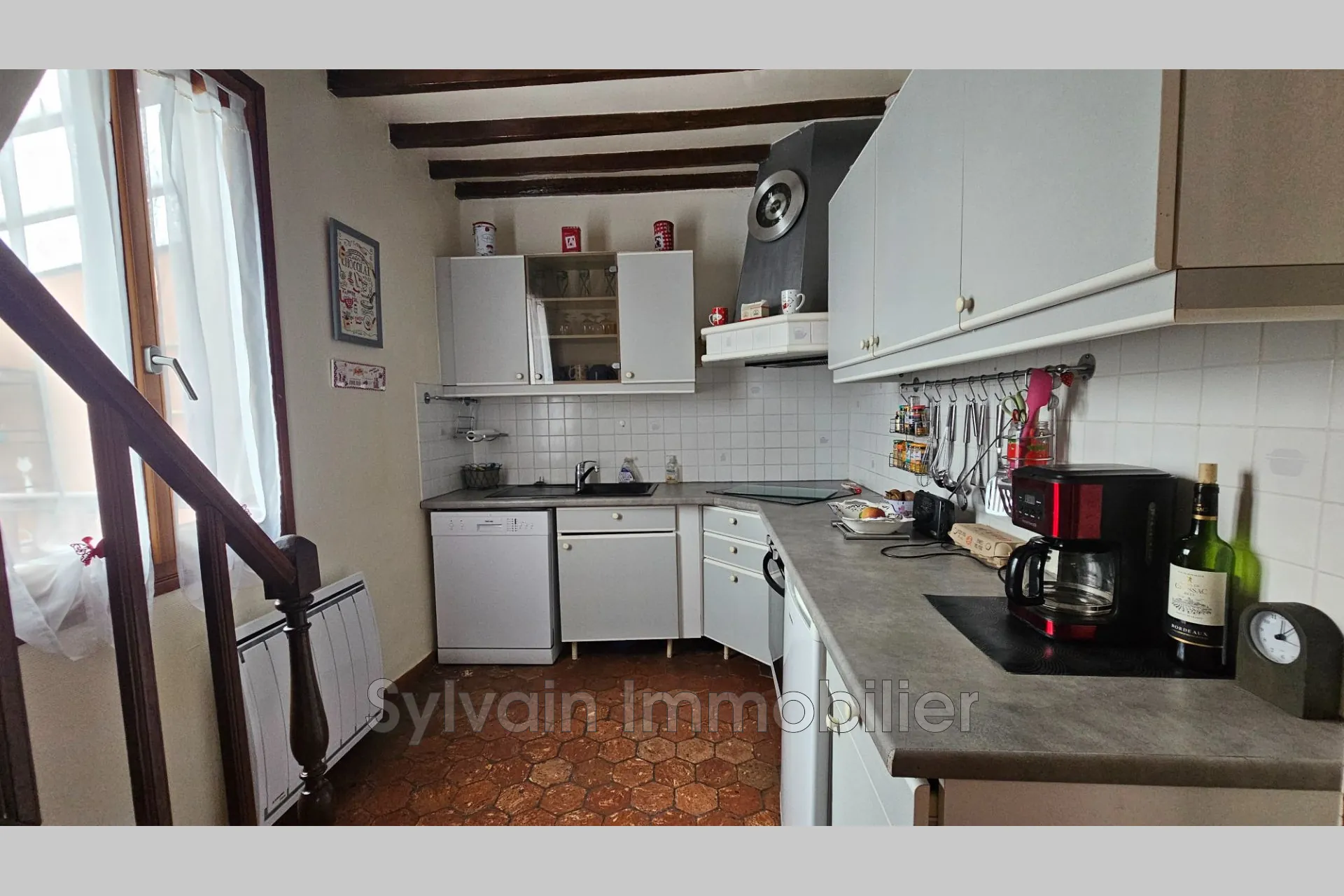 Maison de campagne à vendre à Gournay-en-Bray avec dépendance et terrain de 1000 m² 