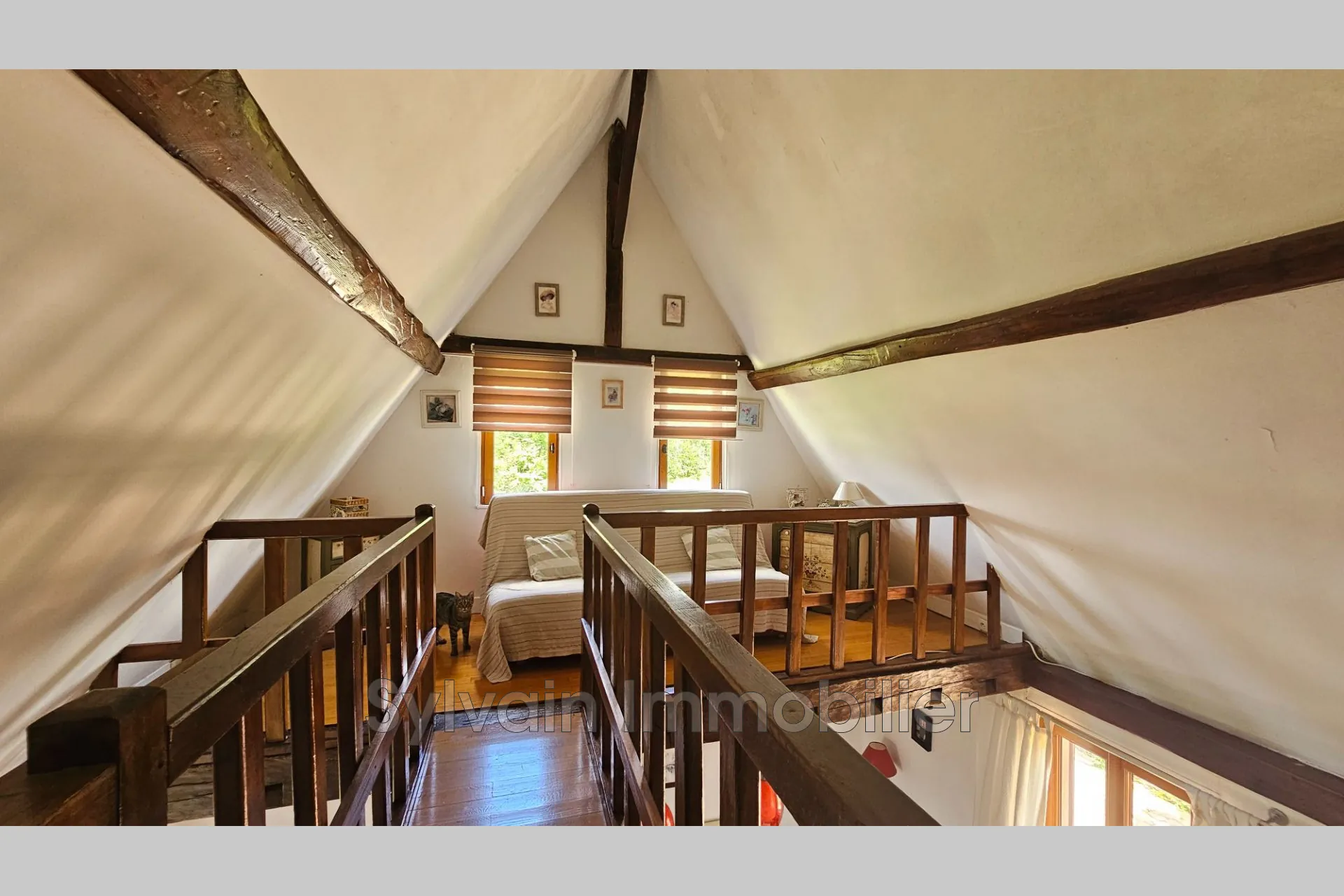 Maison de campagne à vendre à Gournay-en-Bray avec dépendance et terrain de 1000 m² 