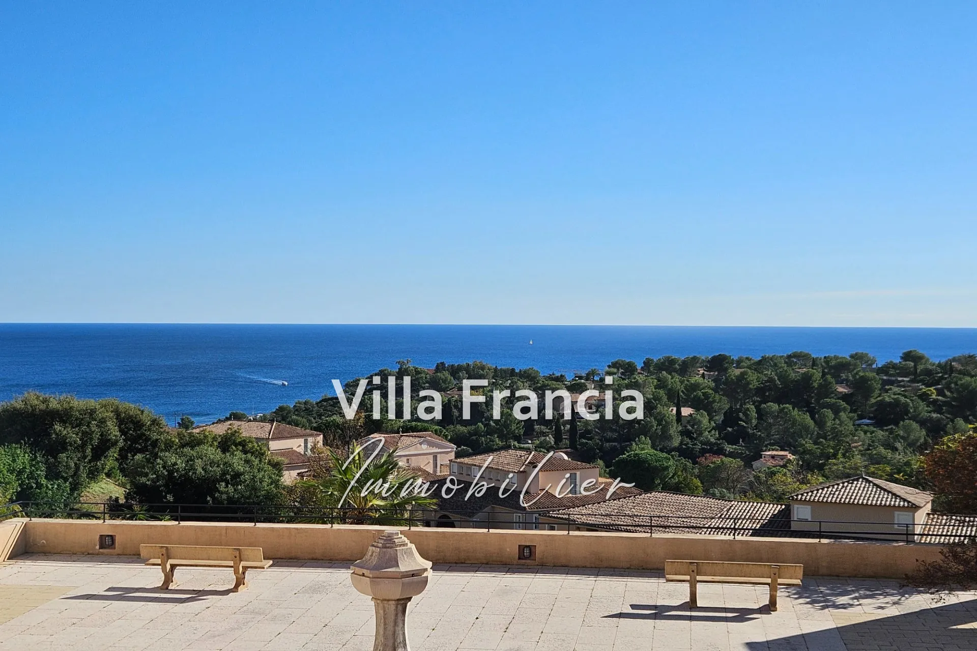 Charmant appartement 2 pièces avec terrasse et vue mer à Agay - Cap Estérel