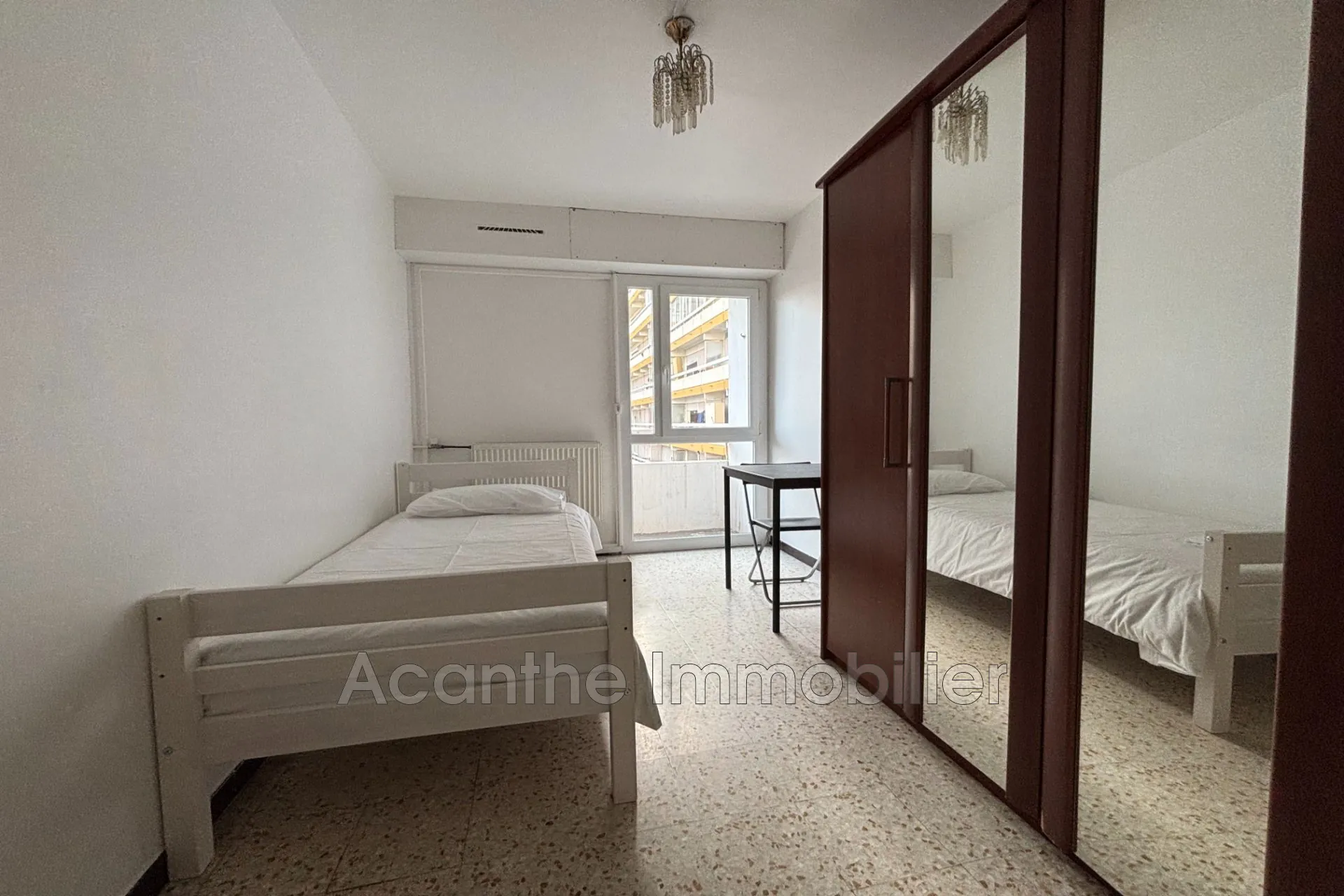 Appartement T3 lumineux avec balcon et garage à Montpellier La Paillade 