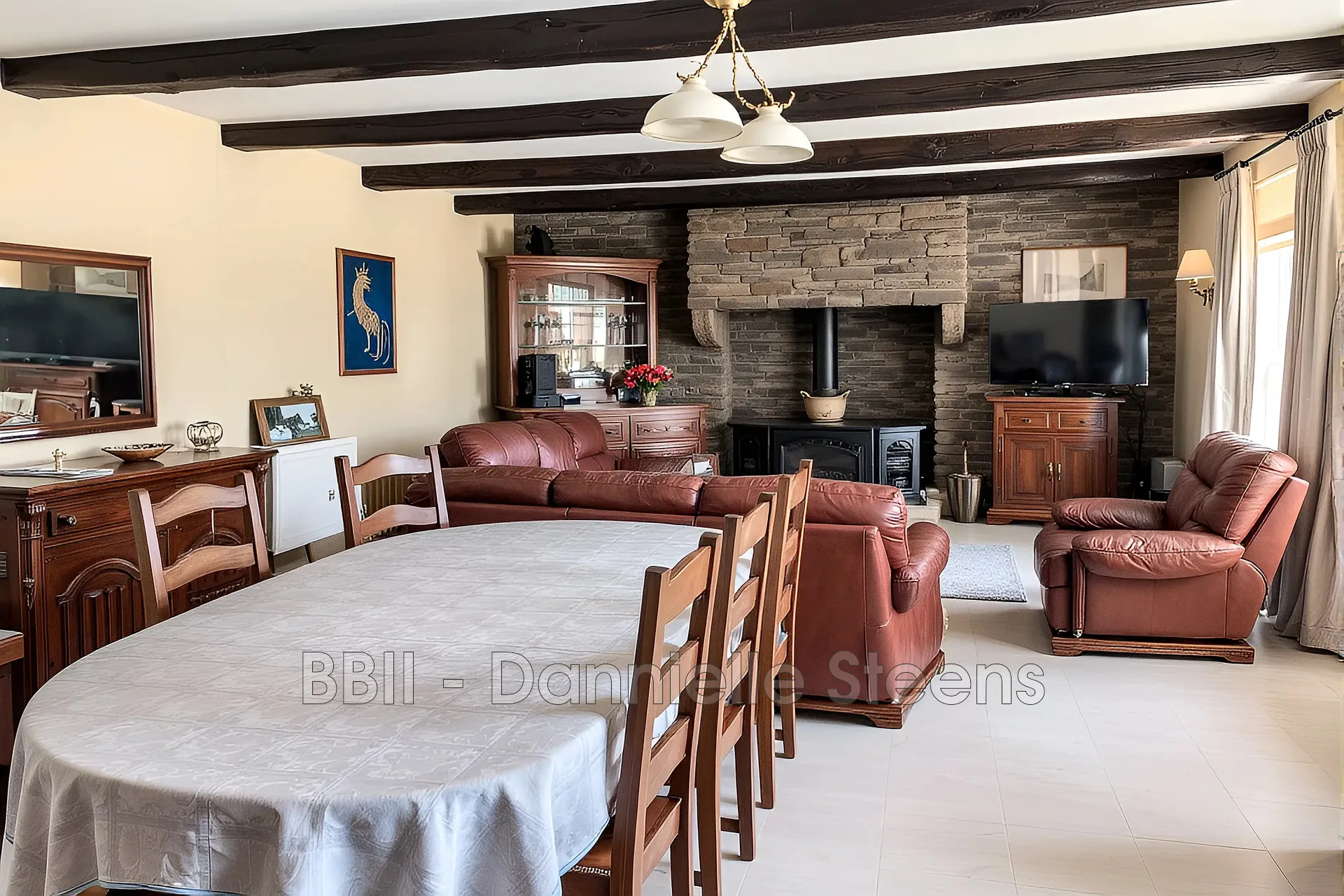 Maison en pierre du XVIIIème avec terrain à Quintin en Centre Bretagne 