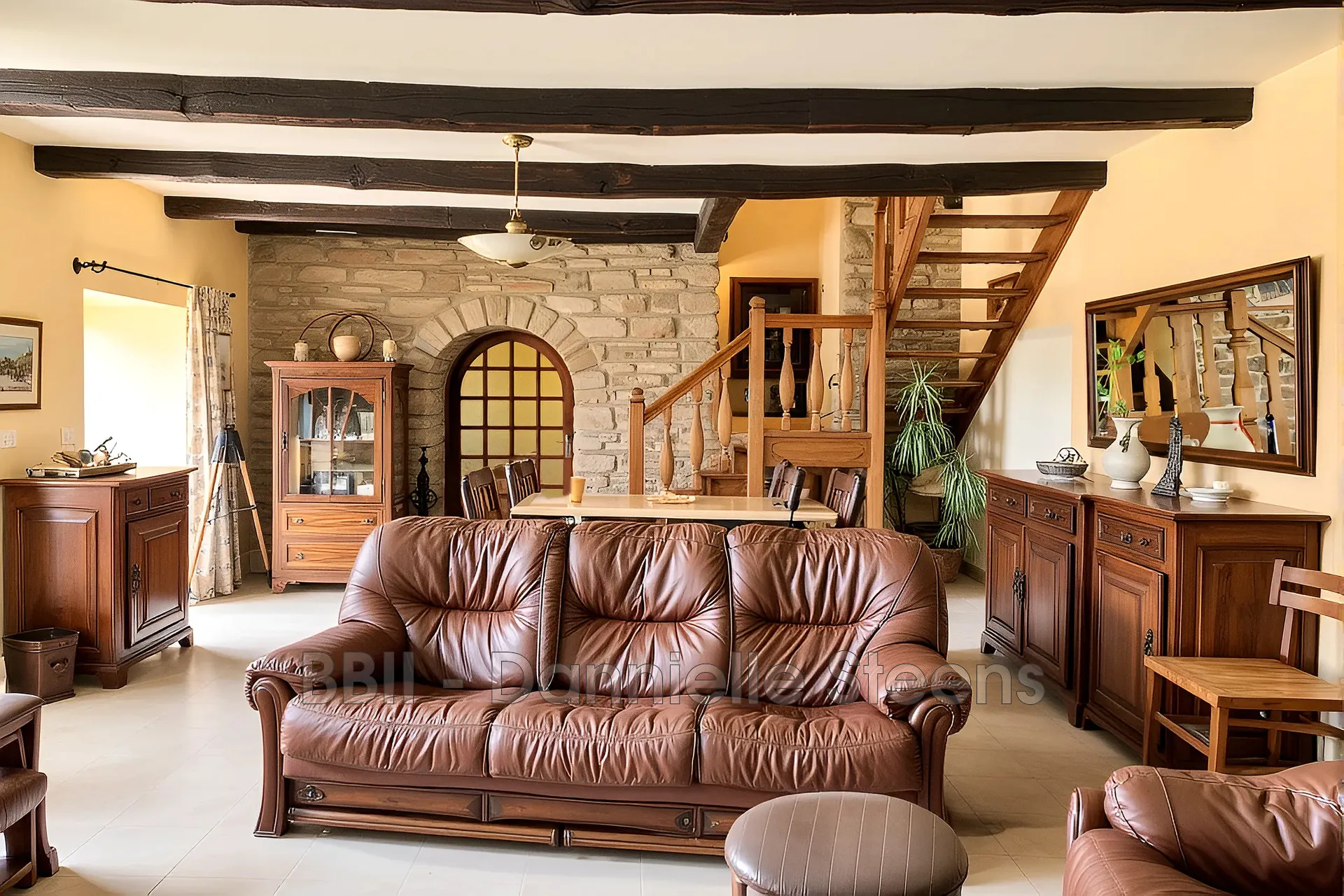 Maison en pierre du XVIIIème avec terrain à Quintin en Centre Bretagne 