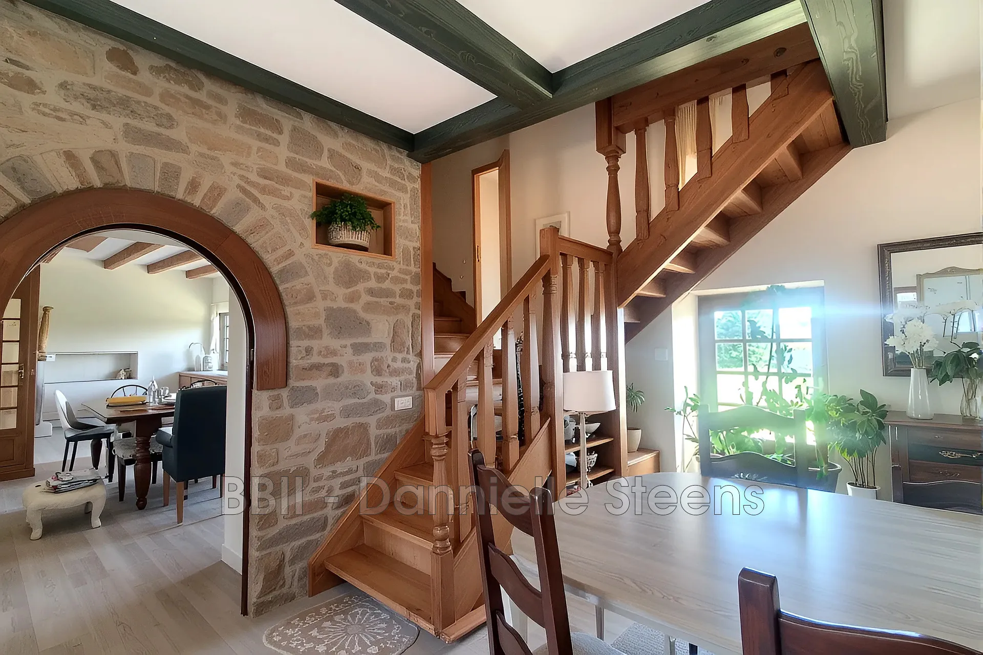 Maison en pierre du XVIIIème avec terrain à Quintin en Centre Bretagne 