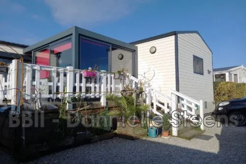 Vente chalet moderne près du lac de Guerlédan avec terrasse et place de stationnement
