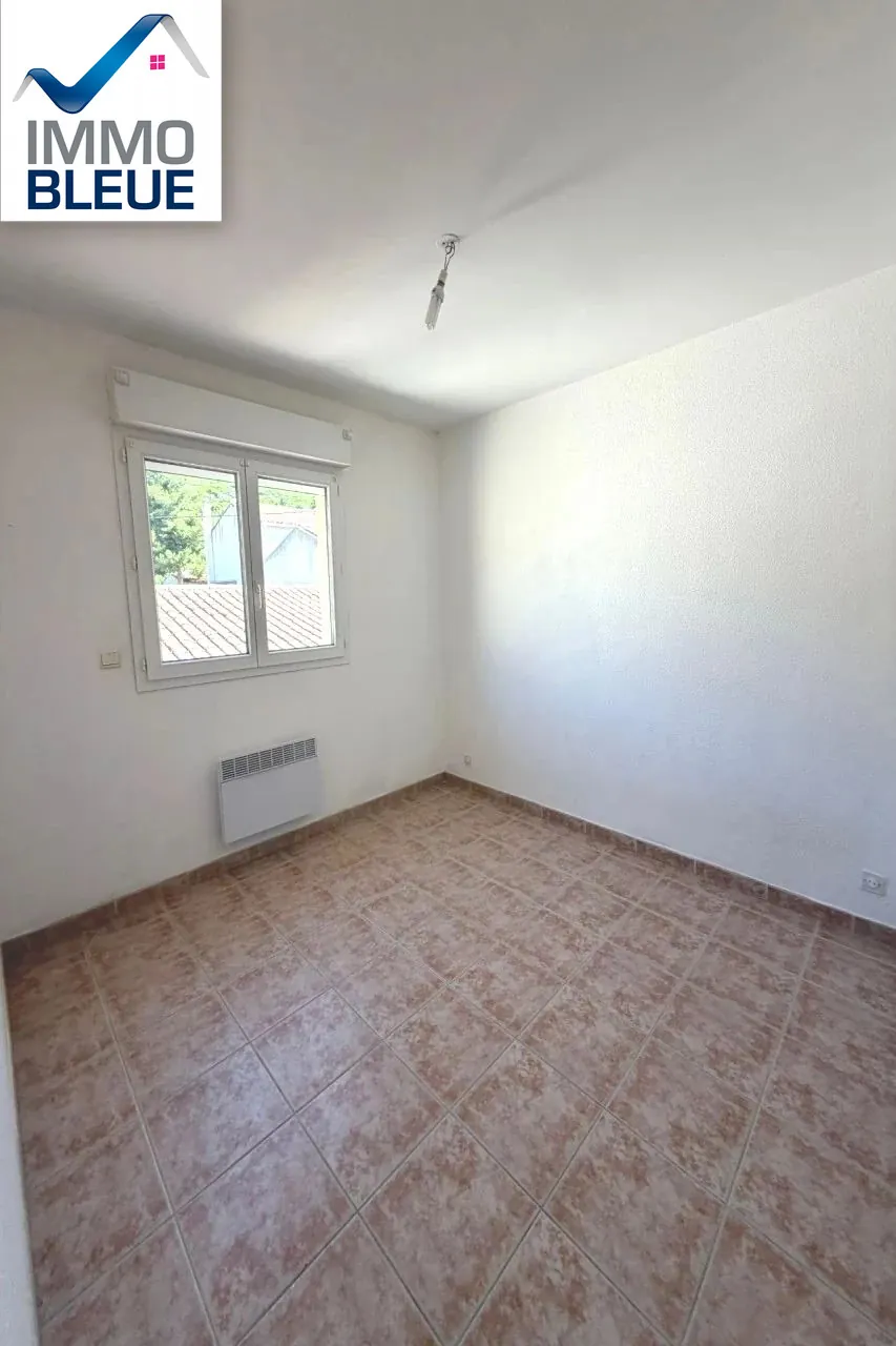Vente d'une villa à Châteauneuf-les-Martigues avec terrasse et parking 