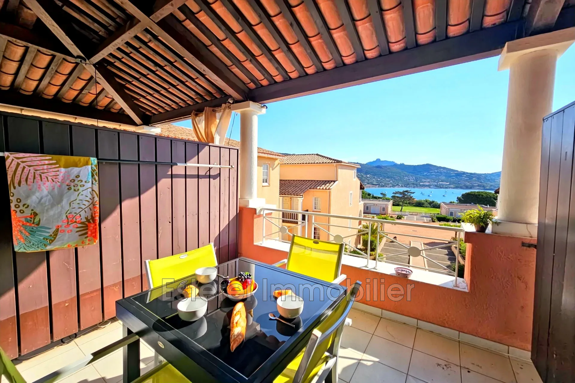 Appartement 3 pièces avec vue mer et terrasse à Cap Estérel