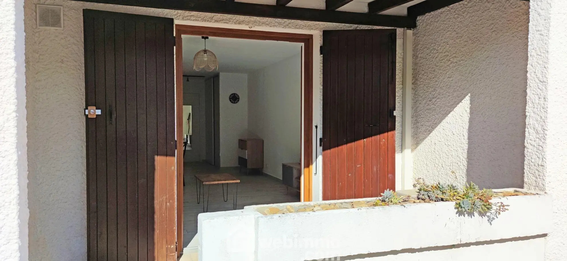 Charmant studio 29 m² rénové avec terrasse à Saintes-Maries-de-la-Mer 