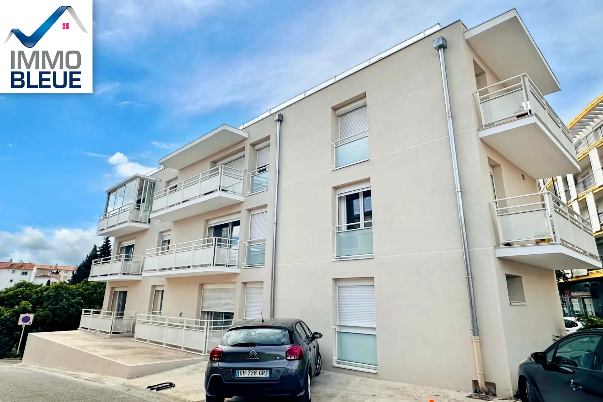 Appartement T3 lumineux avec parking privé à Jonquières (Martigues)