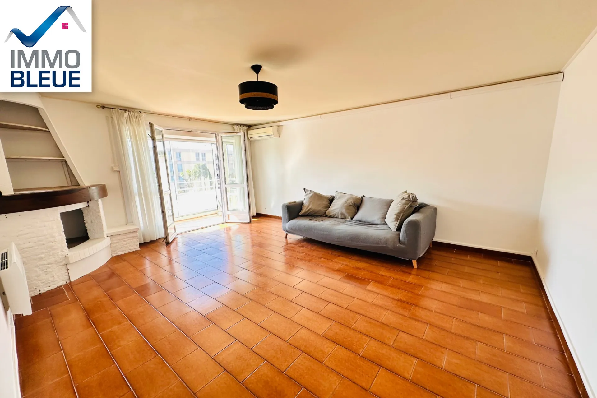 Appartement T3 avec Parking Privé à Jonquières - Résidence Rénovée