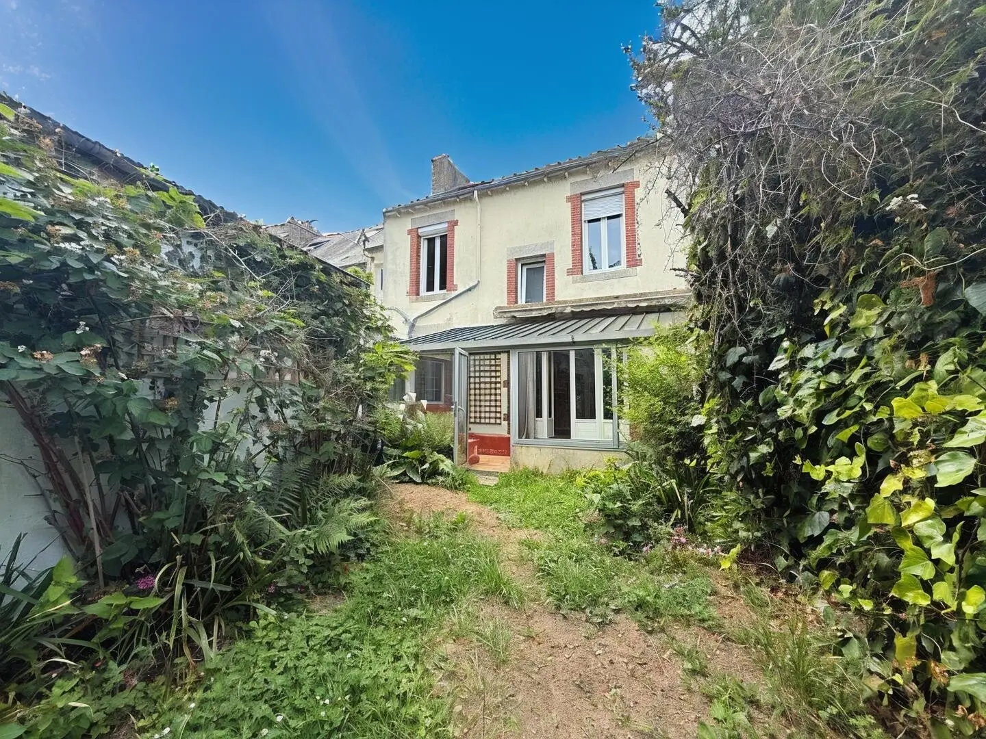 Maison de ville à vendre à Saint-Brieuc Saint-Michel - 168 m²