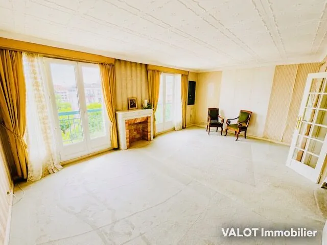Appartement 72 m² lumineux avec terrasse à Rueil-Malmaison 