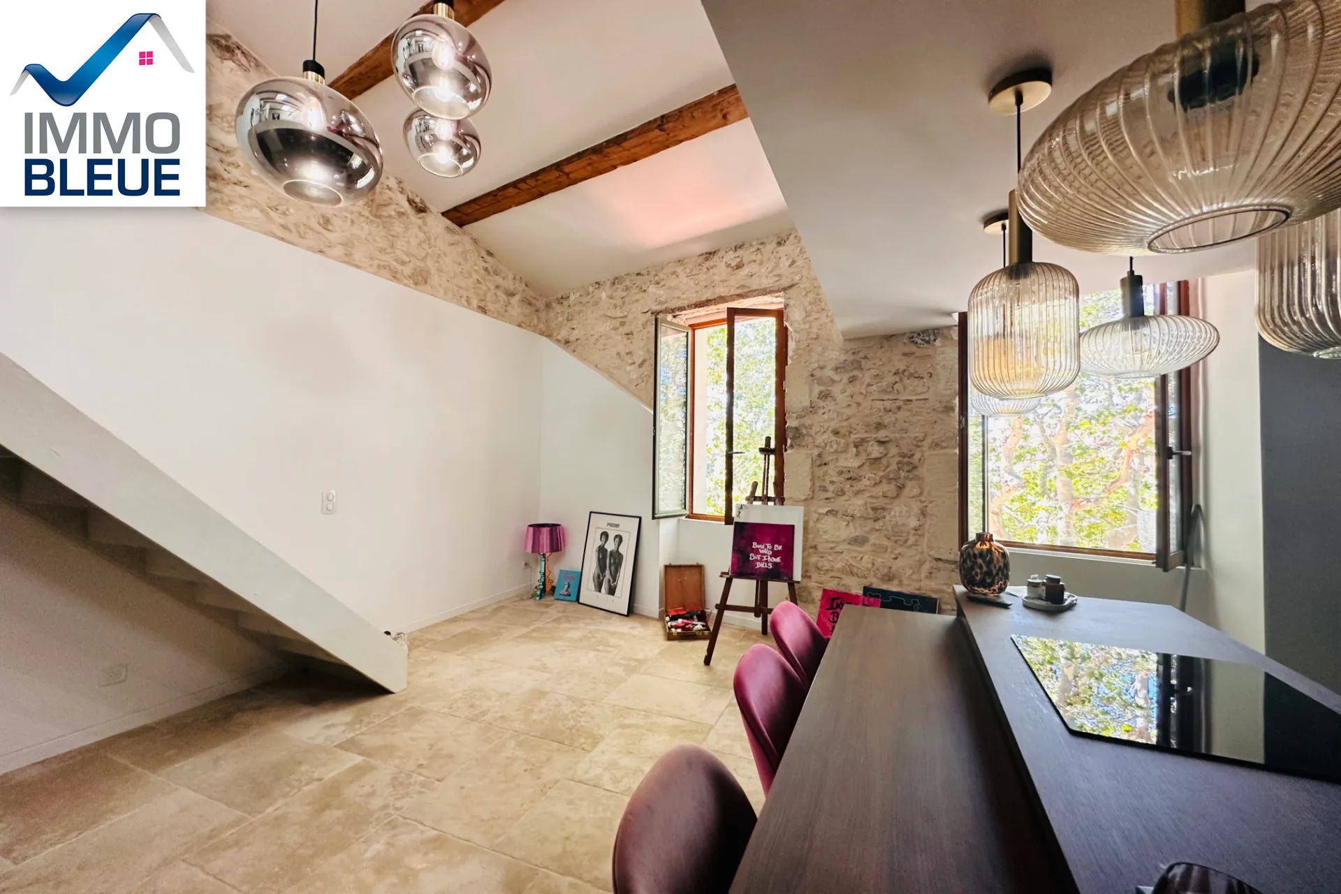 Appartement duplex loft à Martigues Jonquières - 85 m², rénové en 2024
