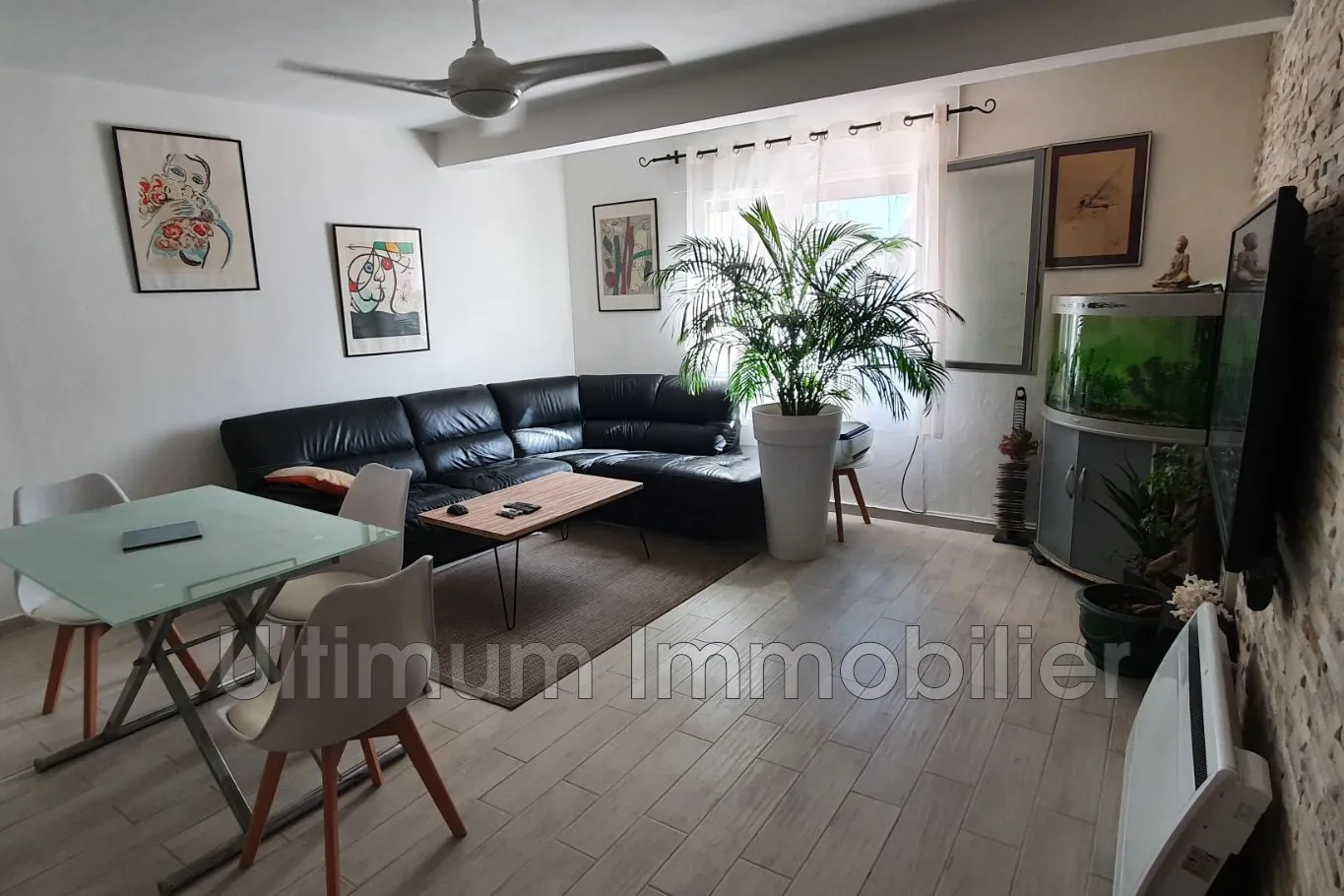 Appartement T2 à Sainte-Maxime de 45 m² avec cuisine équipée et climatisation