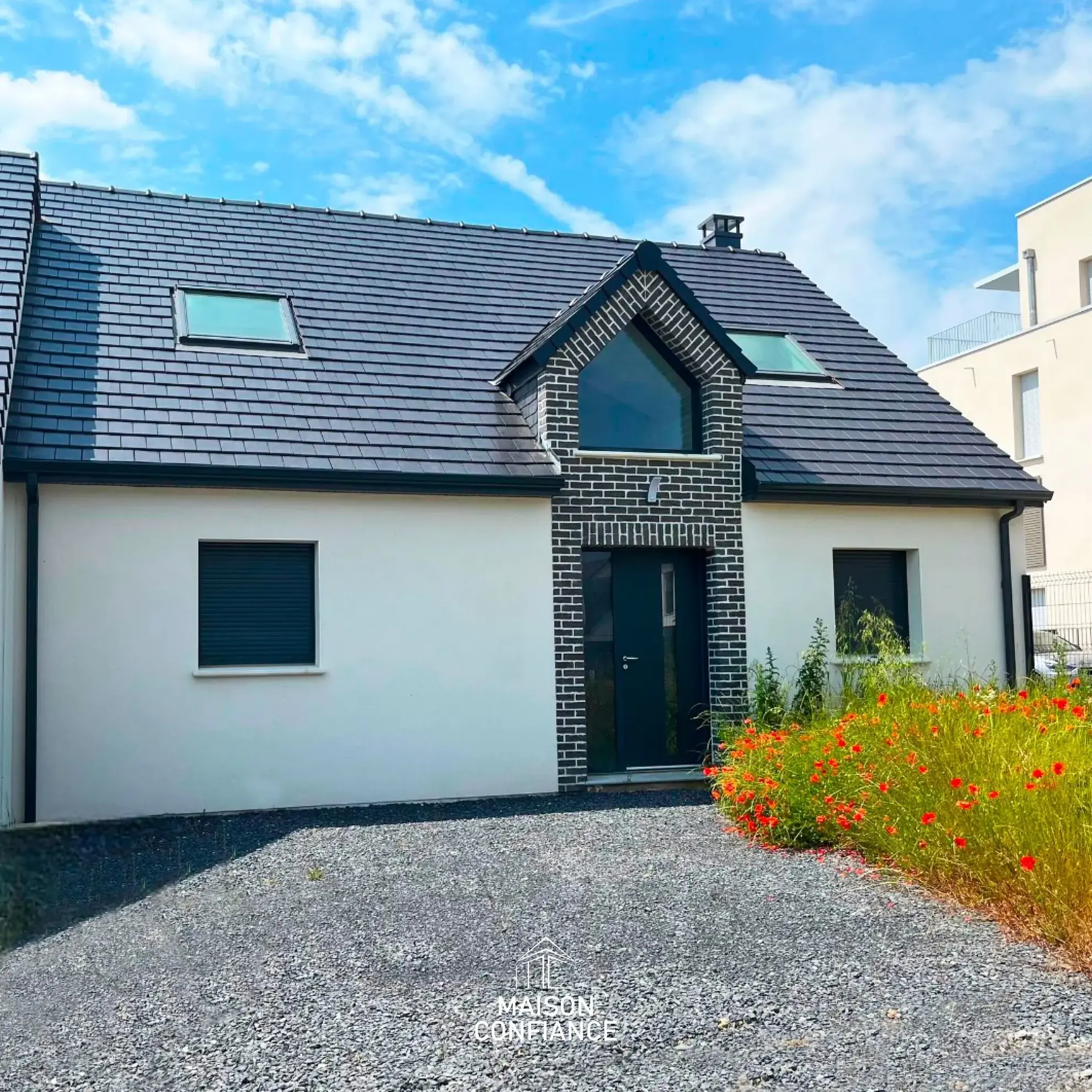 Maison neuve de 103 m² à Lafraye conformes RE2020 avec 3 chambres