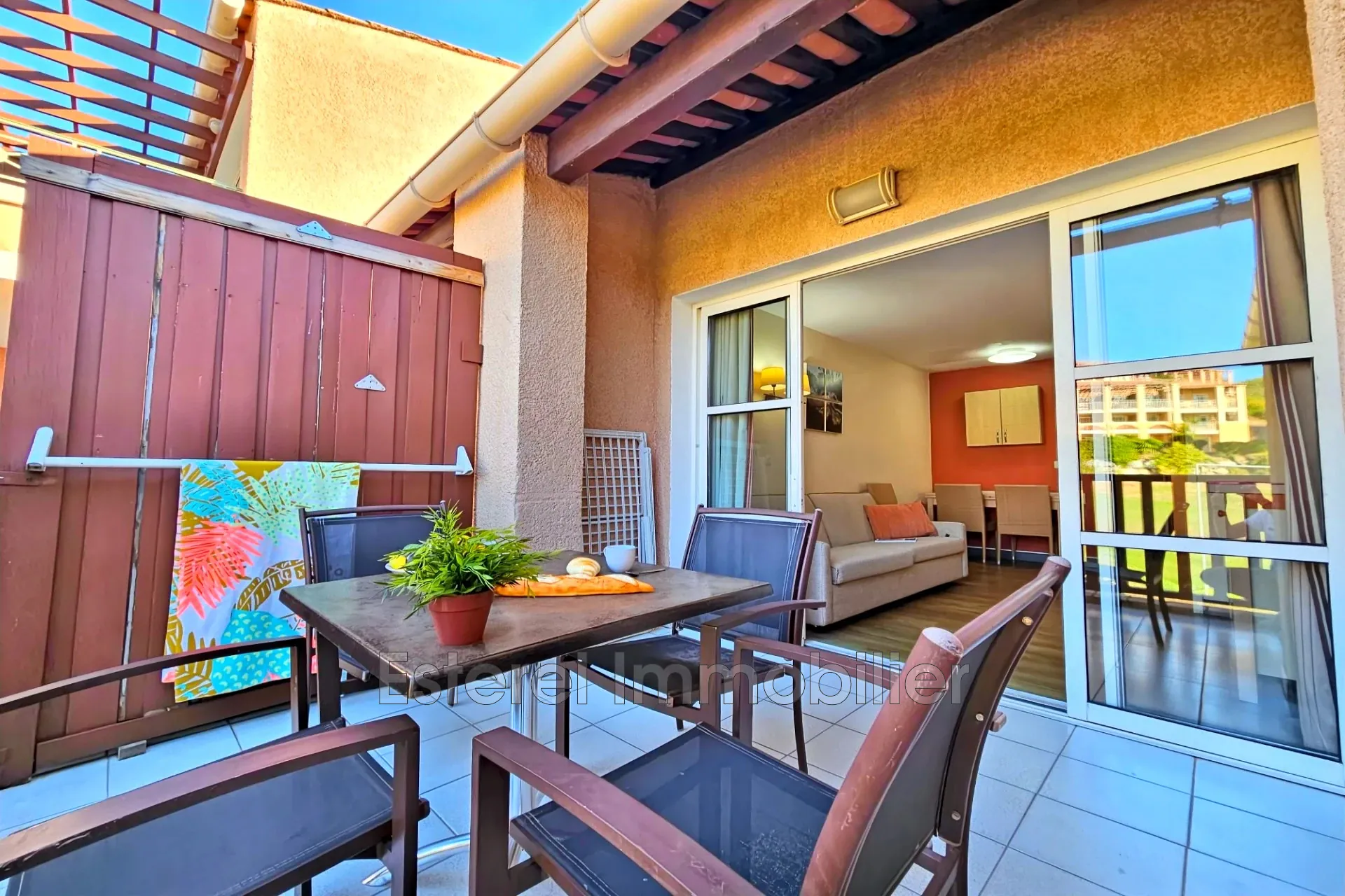 Vente studio 22,52 m² avec terrasse et vue golf à Cap Estérel 