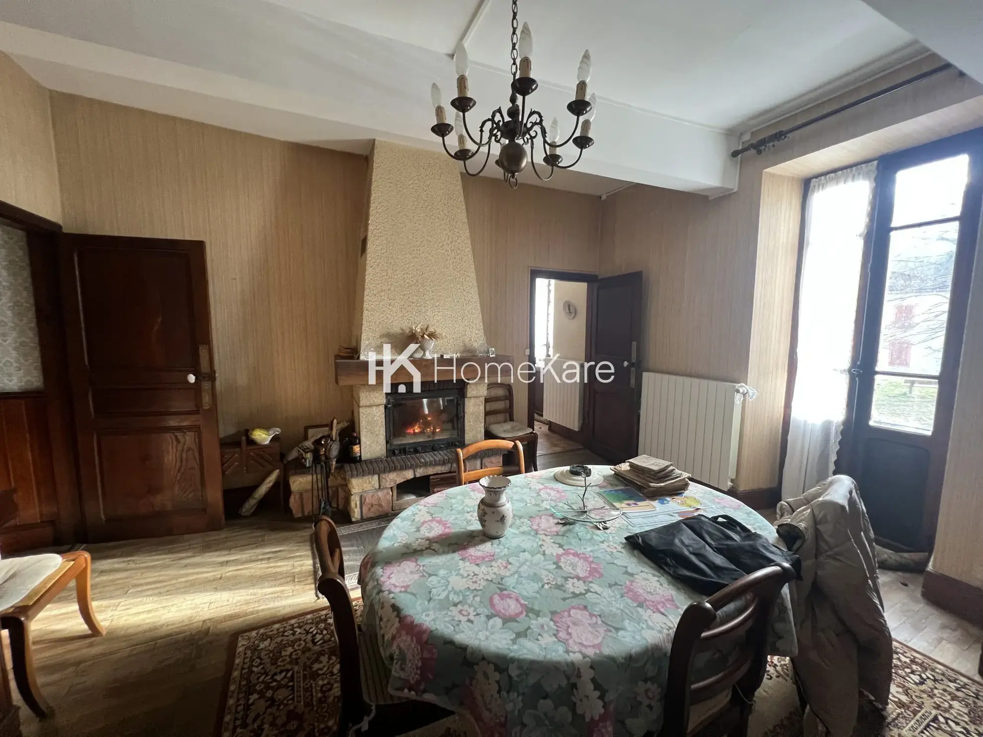 Maison à vendre à Arbas avec vue sur montagnes et rivière 