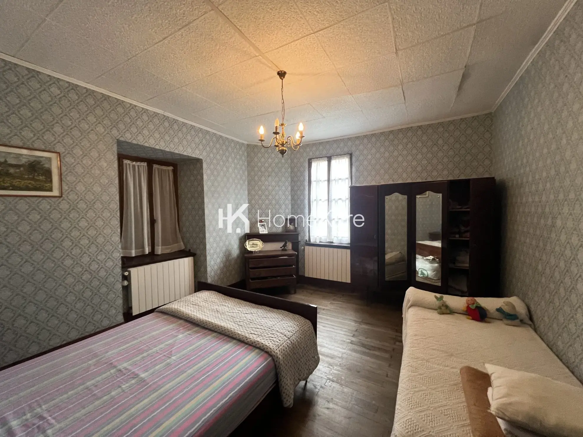 Maison à vendre à Arbas avec vue sur montagnes et rivière 