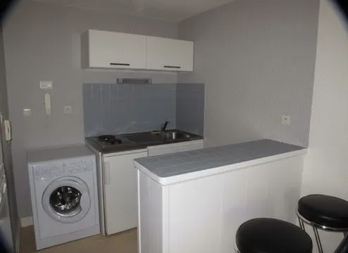 Studio meublé de 20 m² à Clermont-Ferrand, investissement locatif rentable 