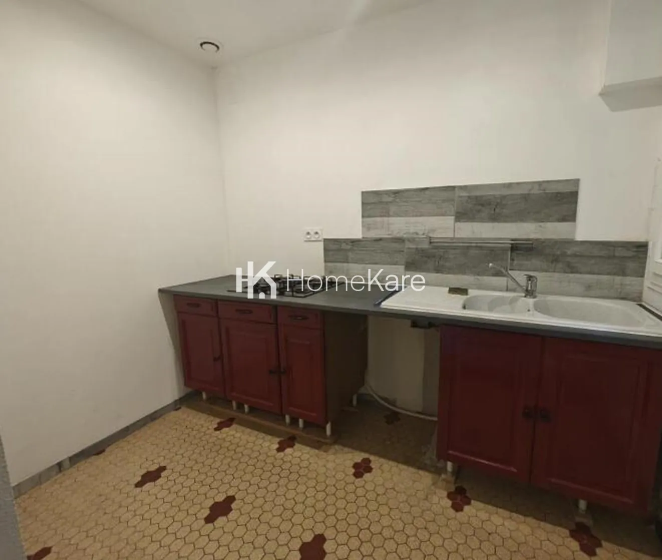 Maison à vendre à Saint-Gaudens avec deux appartements loués – Investissement idéal 