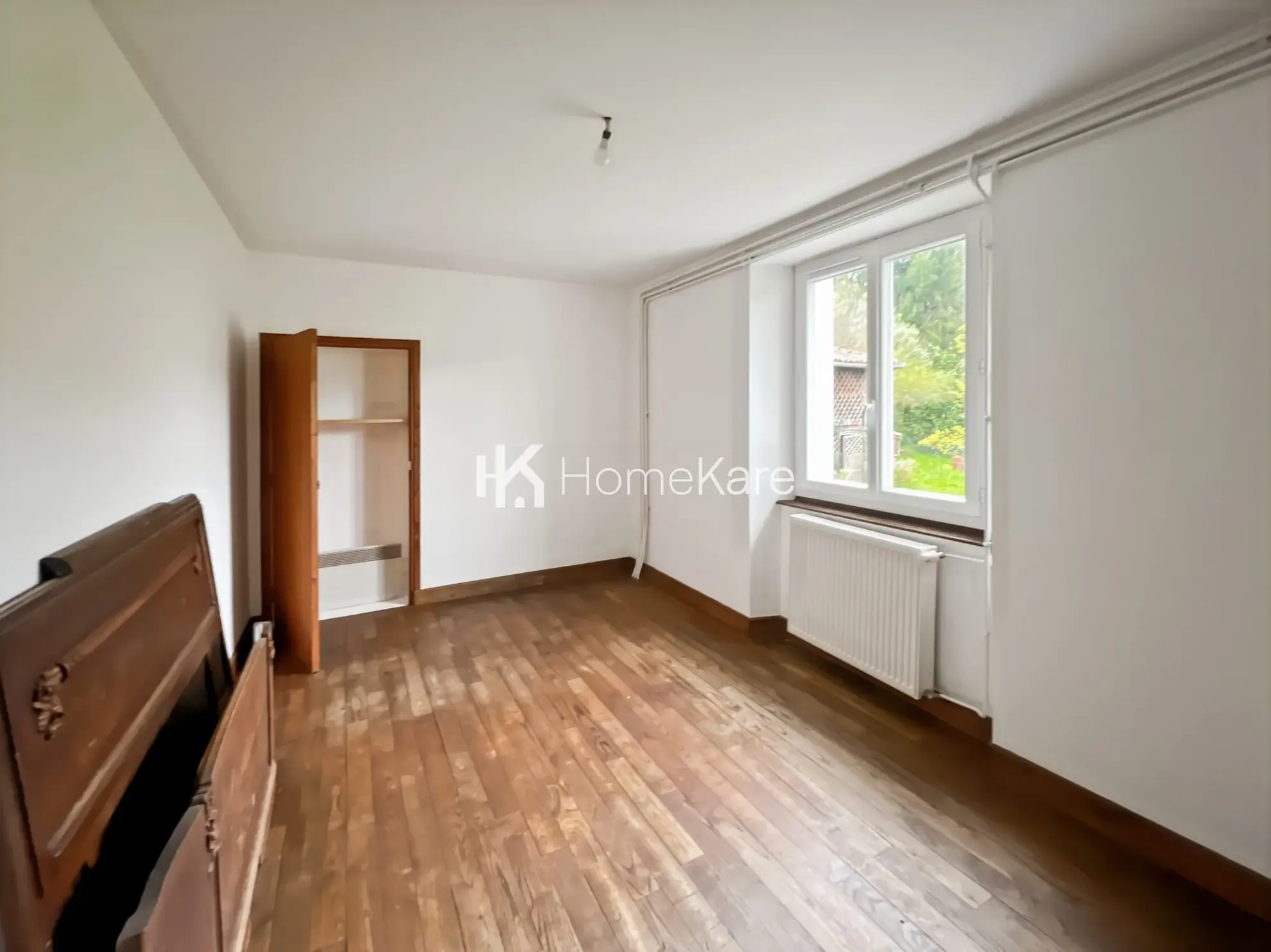 Maison avec vue montagne à Arbas - 6 chambres et terrain de 1000 m² 