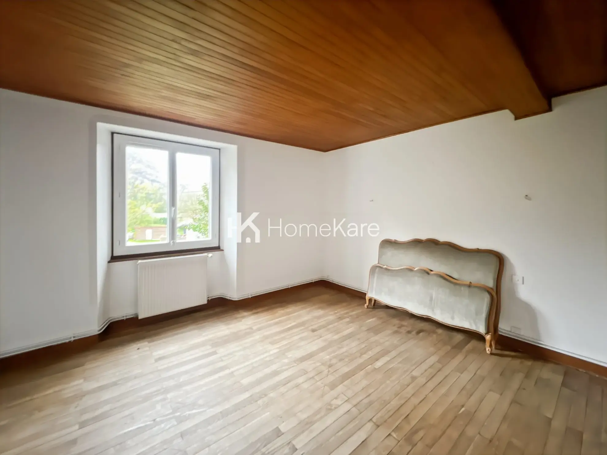 Maison avec vue montagne à Arbas - 6 chambres et terrain de 1000 m² 