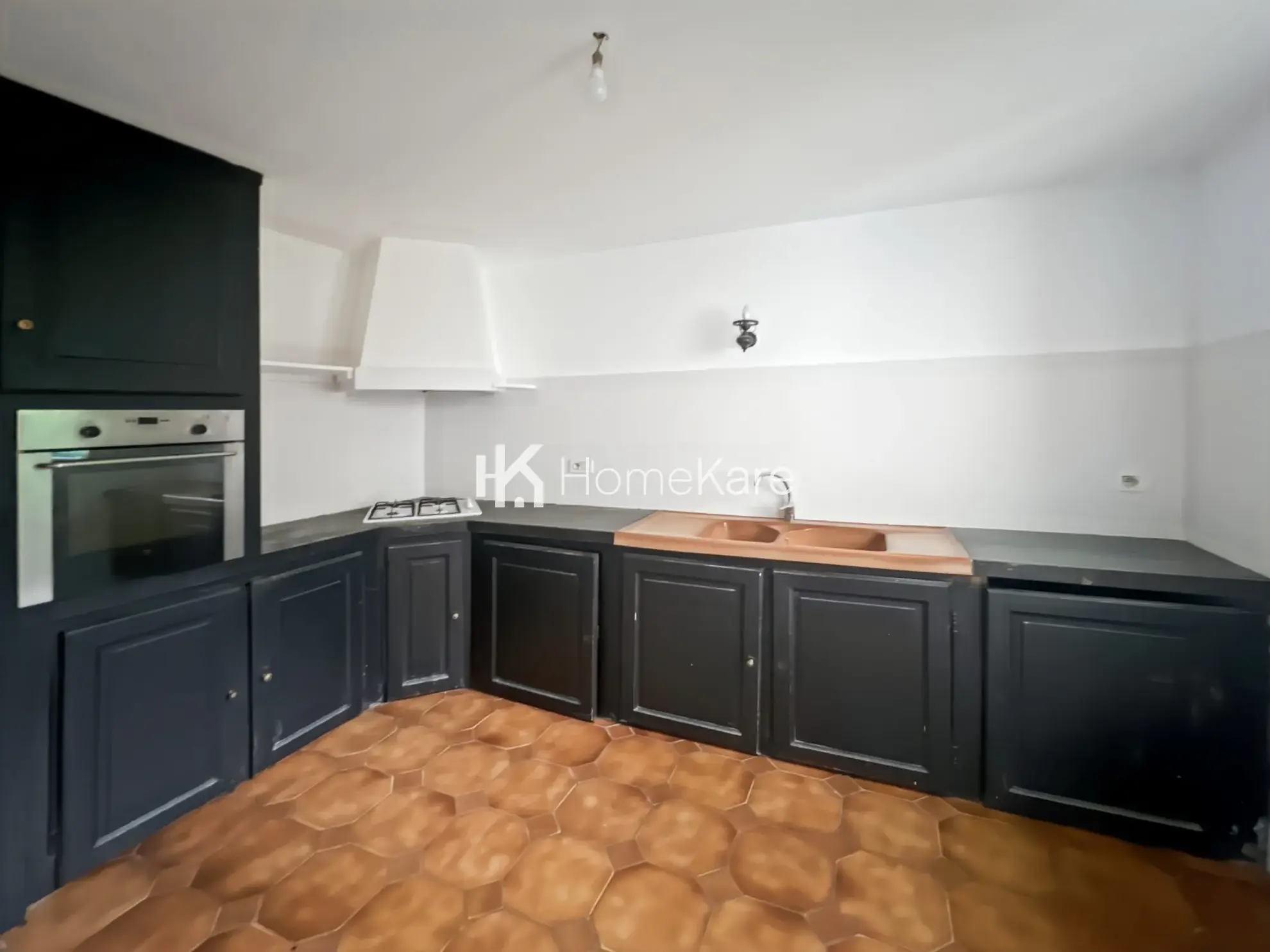 Maison avec vue montagne à Arbas - 6 chambres et terrain de 1000 m² 