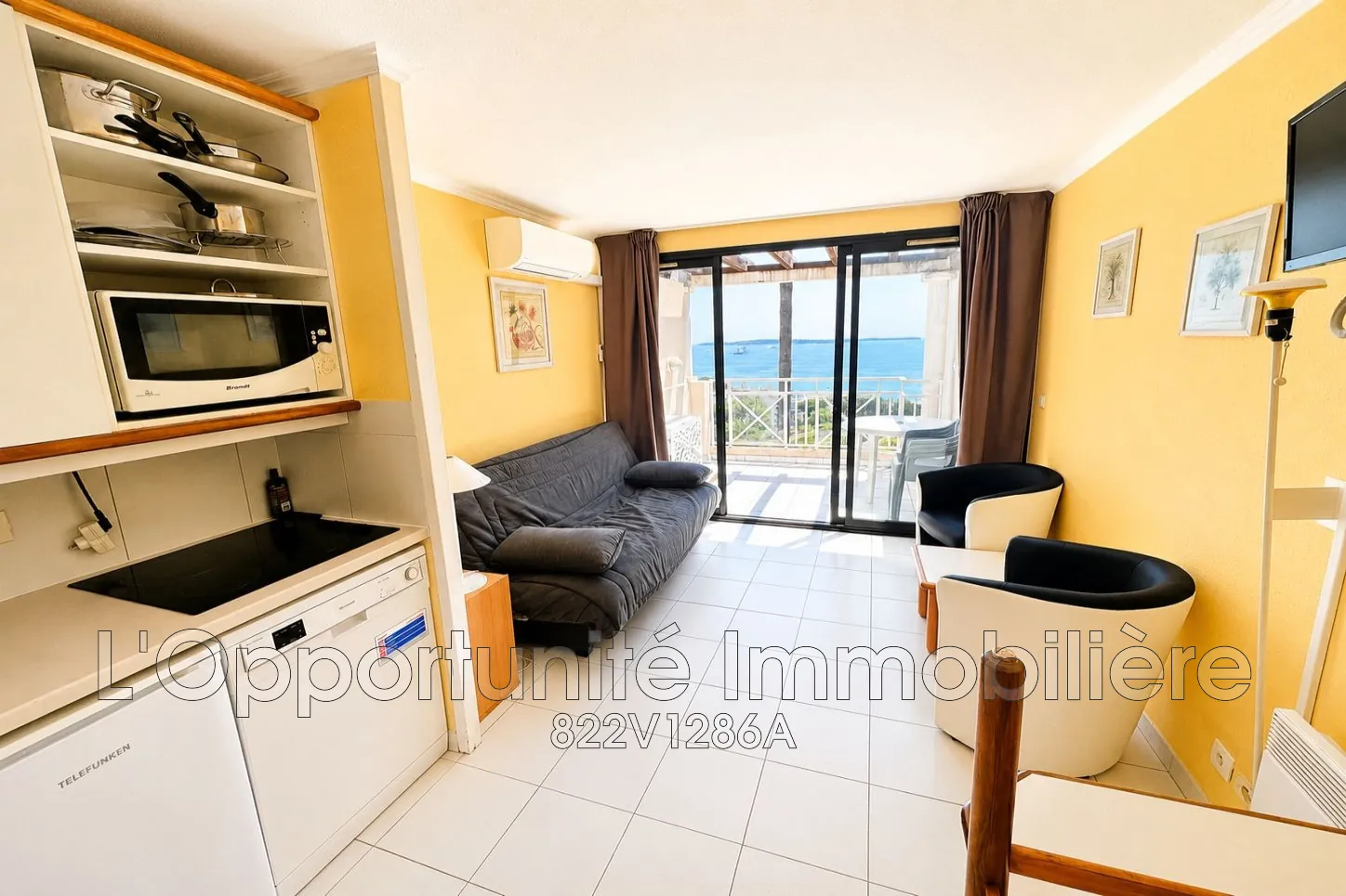 Vente studio avec vue mer à Cannes, résidence avec piscine et jardin 