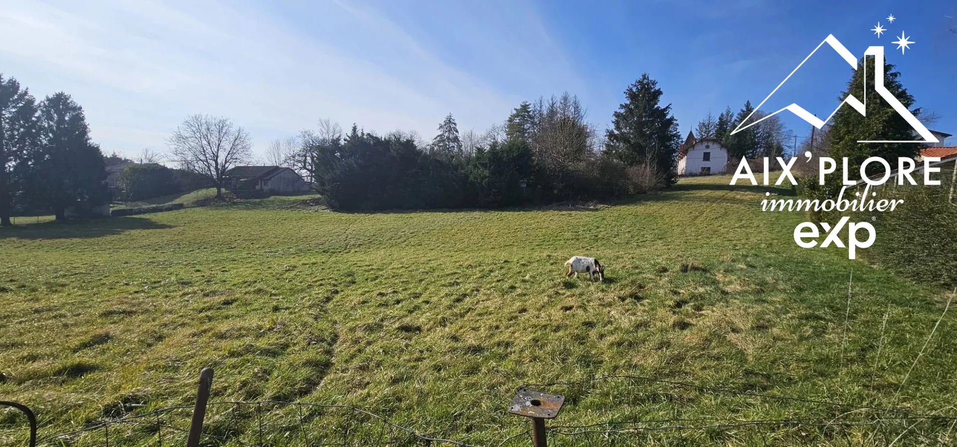 Terrain constructible de 610 m² avec vue dégagée à Jujurieux 