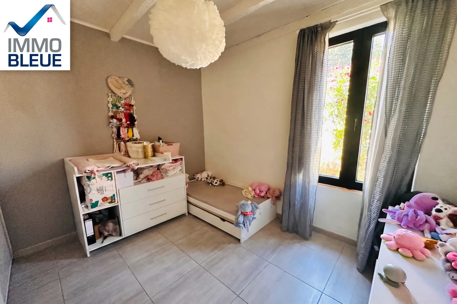 Maison de plain-pied à vendre à Martigues, 58 m² avec jardin 